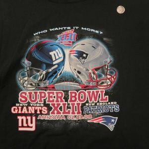 VF Imagewear Shirts - Super Bowl XLII Patriots Giants T-Shirt XL NWOT VF Imagewear Shirts - Super Bowl XLII Patriots Giants T-Shirt XL NWOT